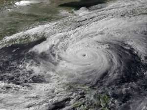 К Японии приближается тайфун